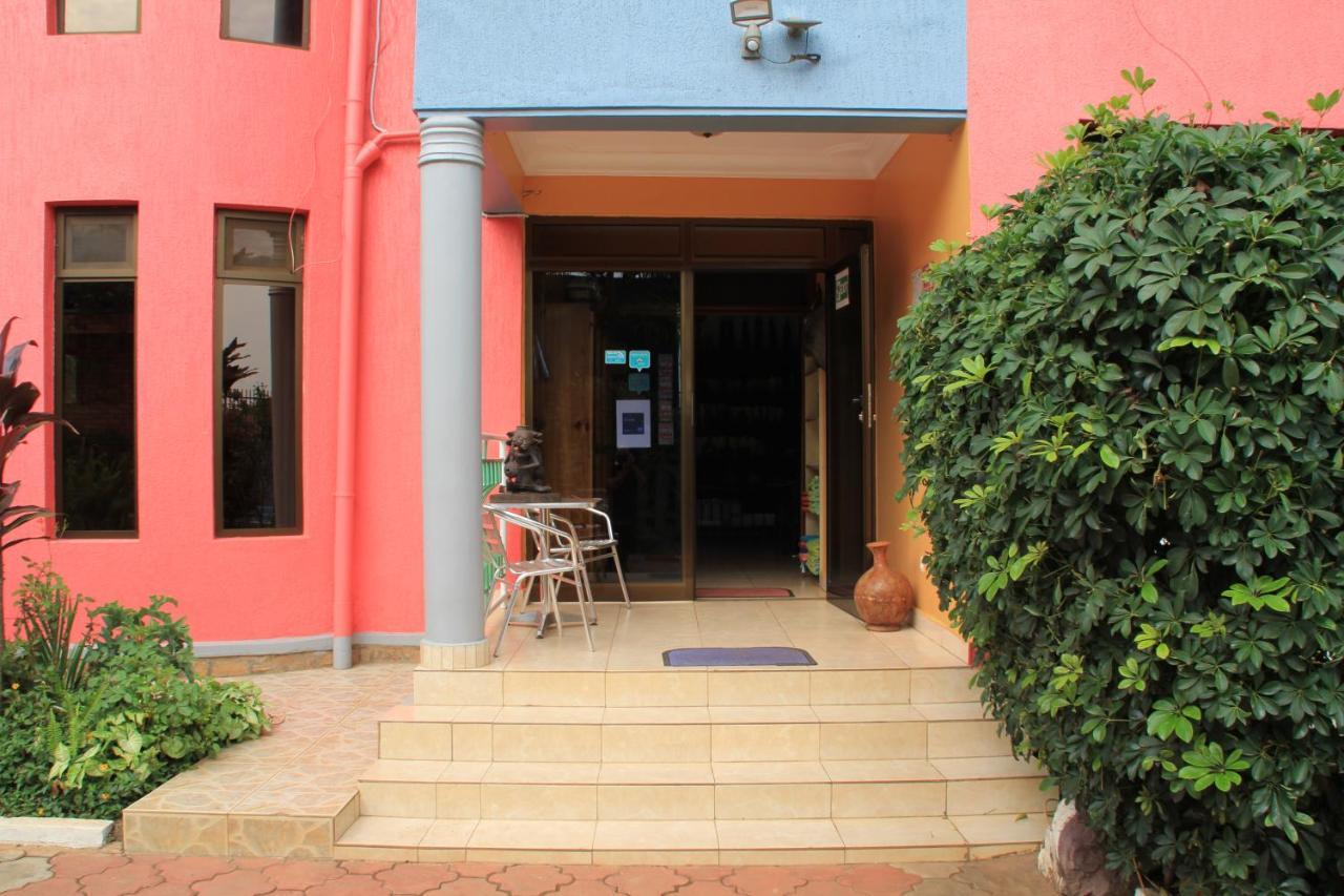 Umusambi B&B Kigali Exterior foto