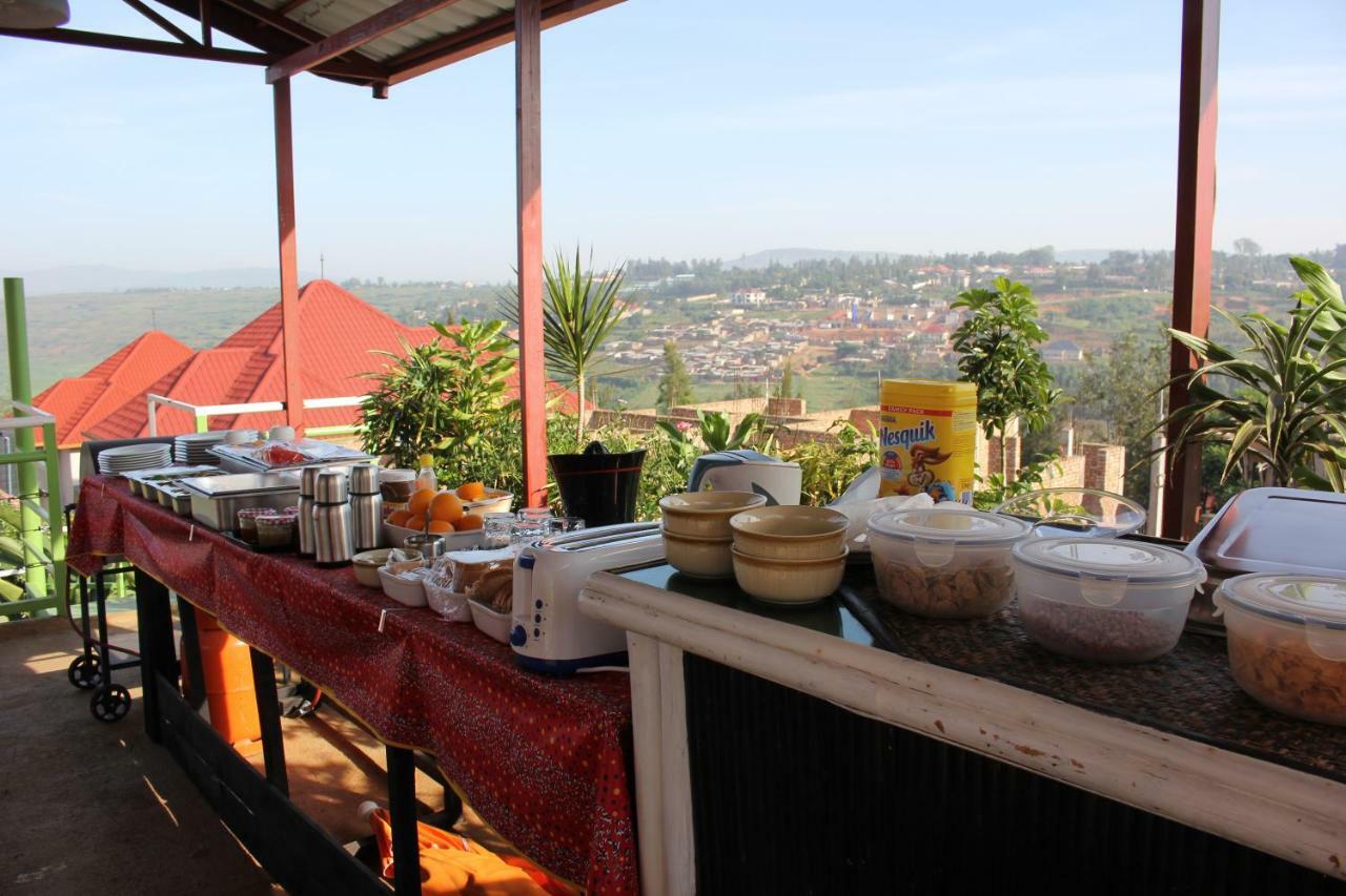 Umusambi B&B Kigali Exterior foto